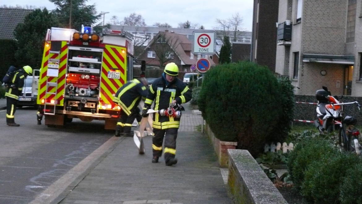 Küchenbrand nach Essen auf Herd